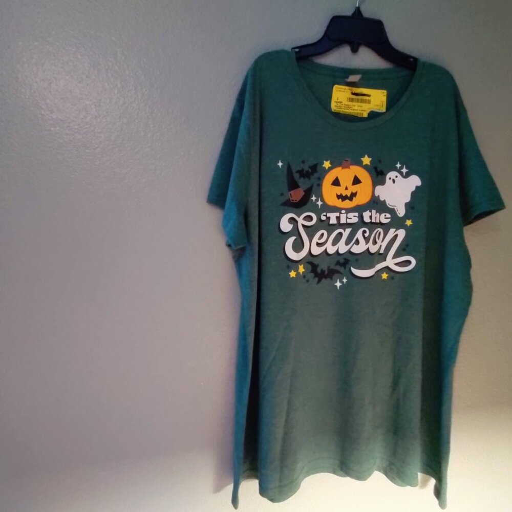 Instant Message Green Halloween shirt